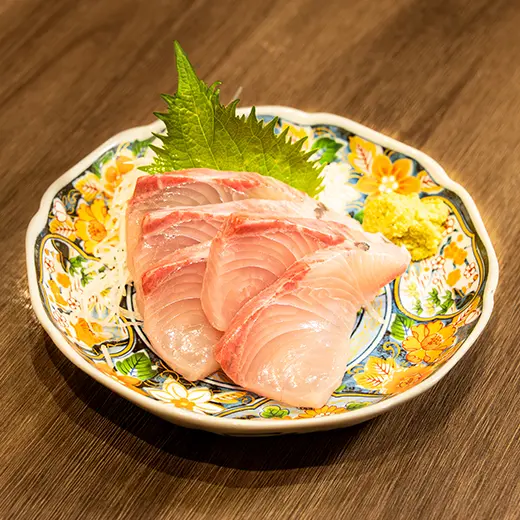 カンパチ刺し